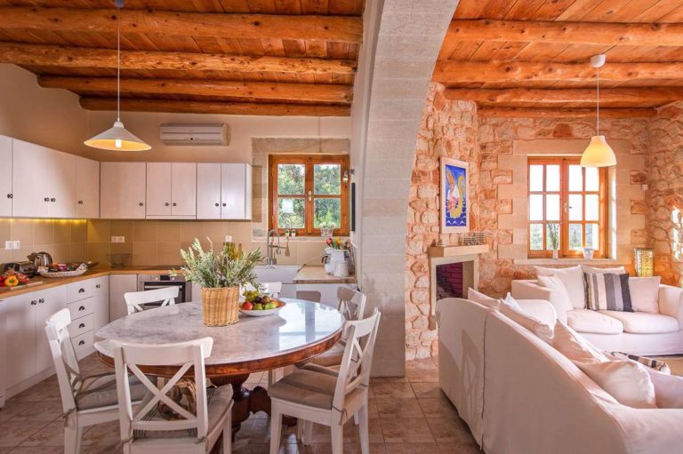 Completed stoned villa in Gavalochori - 