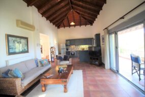 6 Bed Villa For Sale with Pool and Sea Views 21983