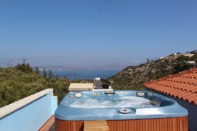 6 Bed Villa For Sale with Pool and Sea Views 21919