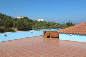 6 Bed Villa For Sale with Pool and Sea Views 21927