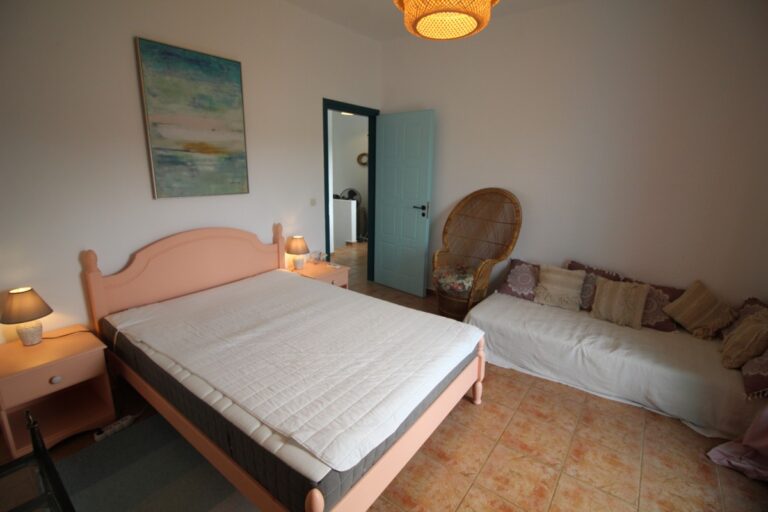 Beautiful Villa with Stylish Interior – 2min to Beach - 20