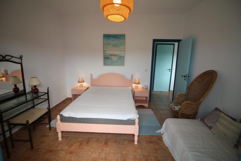 Beautiful Villa with Stylish Interior – 2min to Beach - 19