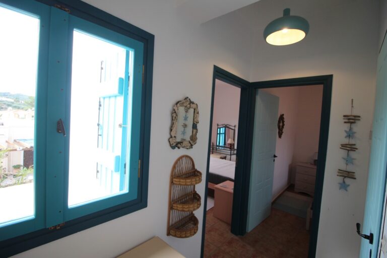 Beautiful Villa with Stylish Interior – 2min to Beach - 17