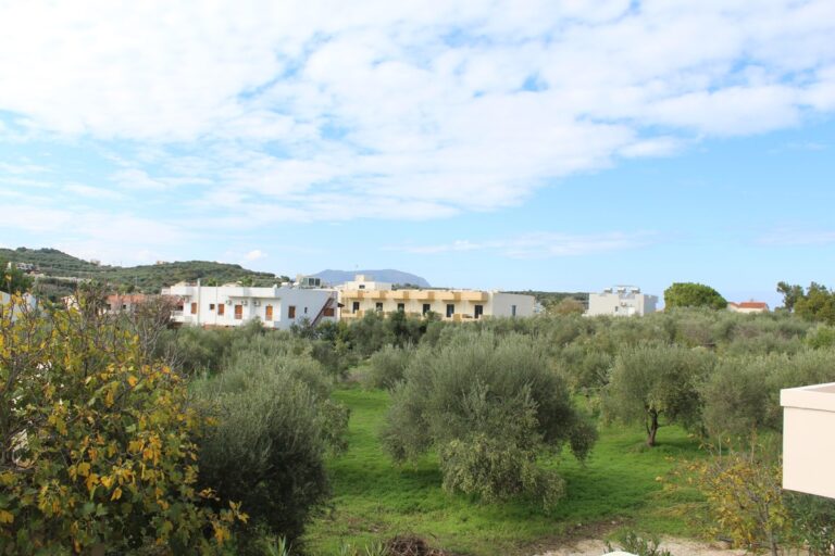 Beautiful Villa with Stylish Interior – 2min to Beach - 29
