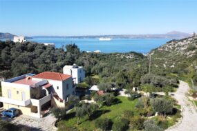 6 Bed Villa For Sale with Pool and Sea Views 25542