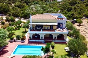 6 Bed Villa For Sale with Pool and Sea Views 44019
