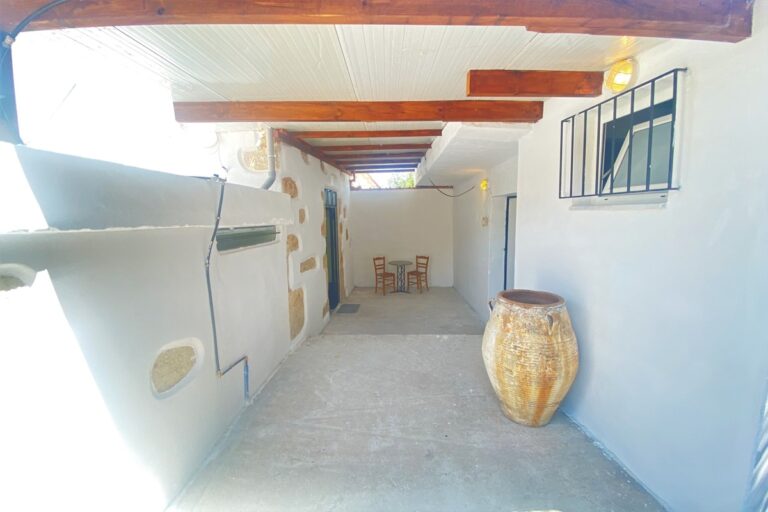 2 Bedroom Semi-Detached house For Rent - 10