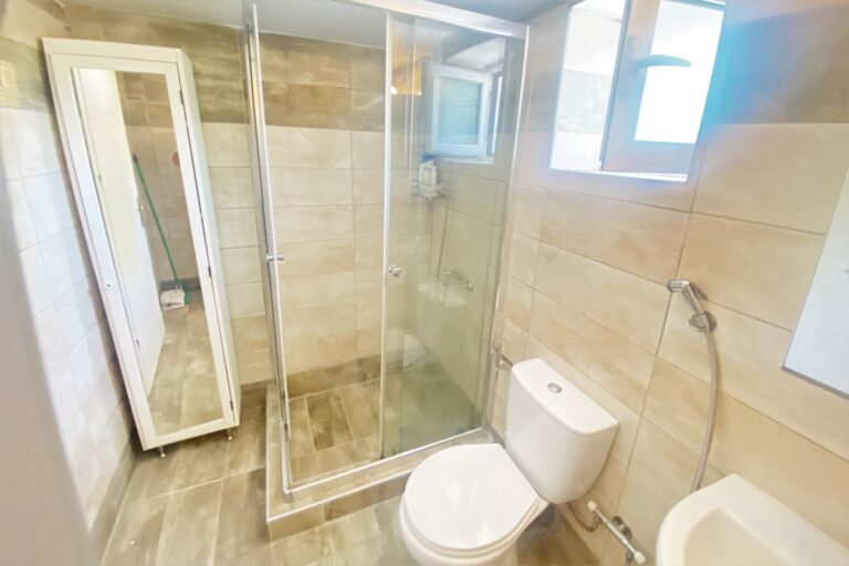 2 Bedroom Semi-Detached house For Rent - 18