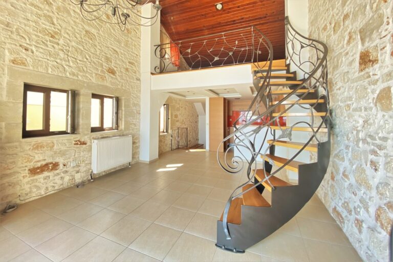Seafront 2 Floor Stone House For Rent In Kalyves - 8