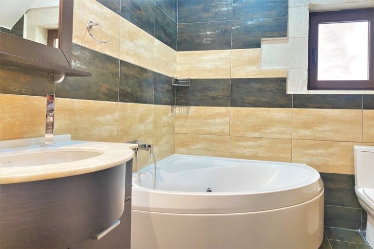 Seafront 2 Floor Stone House For Rent In Kalyves - 39