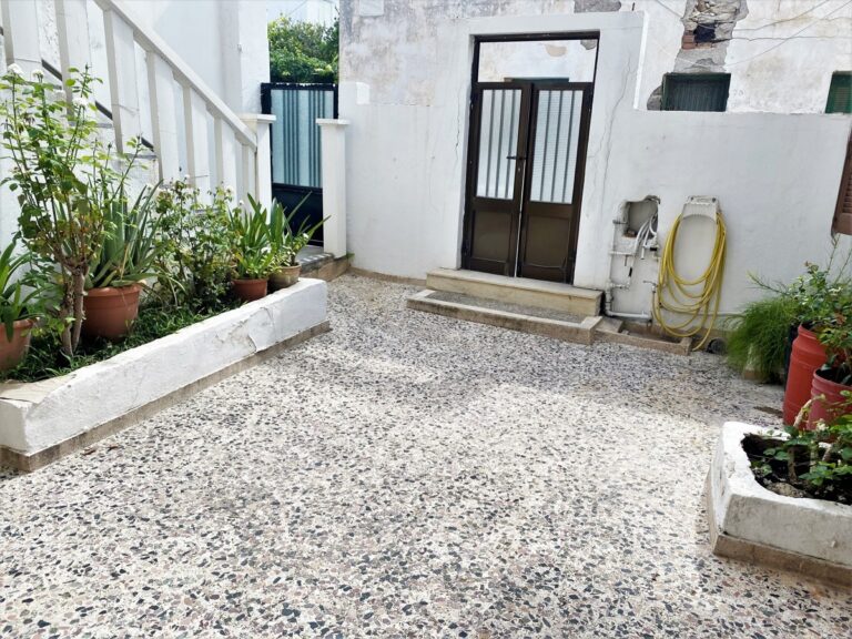 Kalyves Sea Front Property For Rent - 1