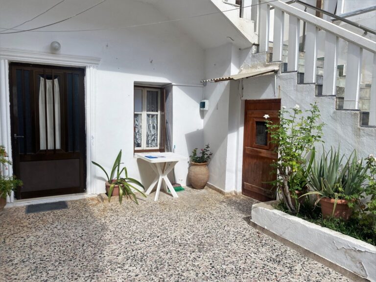 Kalyves Sea Front Property For Rent - 4