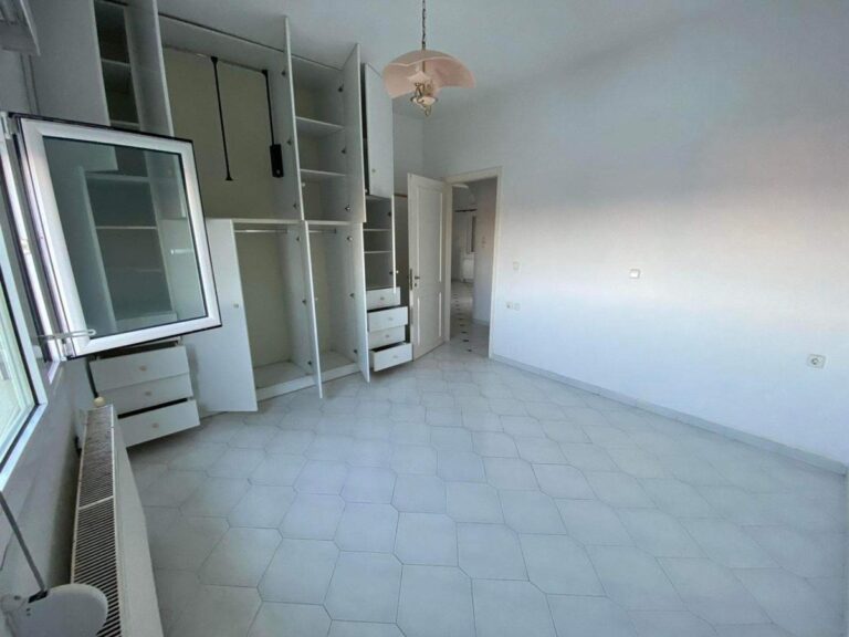 Lovely 3 Bedroom Furnished Apartment to Rent In Kalyves - 9