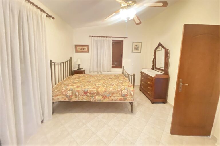 2 Floor 3-bedroom Villa With Private Swimming Pool To Rent - 25