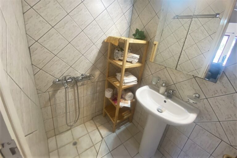 2 Floor 3-bedroom Villa With Private Swimming Pool To Rent - 41