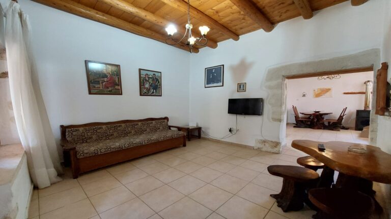 1 Bedroom Village House for Rent in Plaka - 4