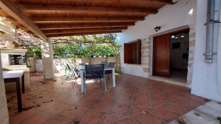 1 Bedroom Village House for Rent in Plaka - 3