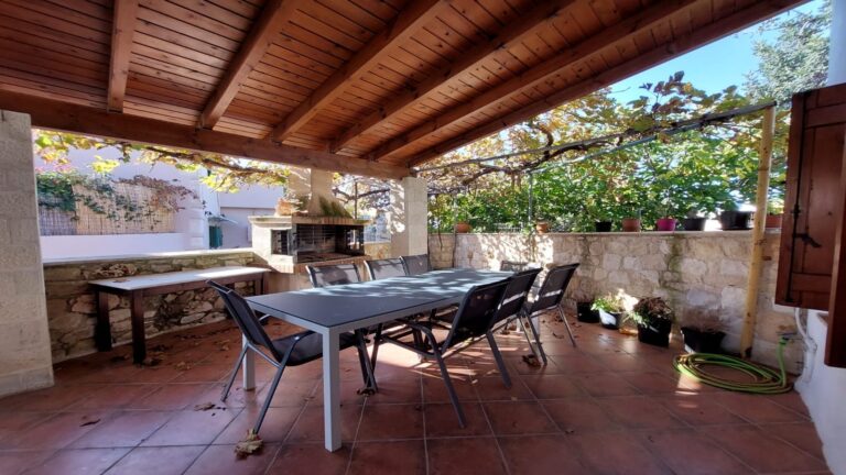 1 Bedroom Village House for Rent in Plaka - 2