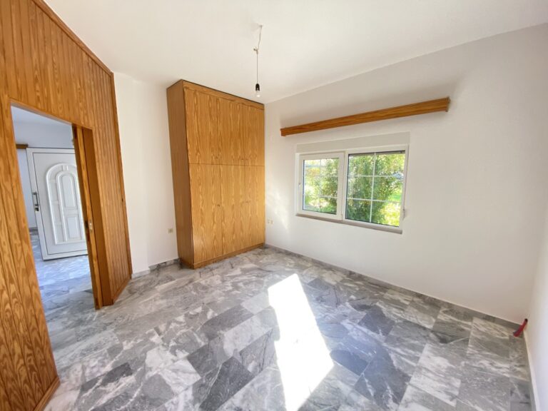 5 bedroom House to Rent In Plaka - 32