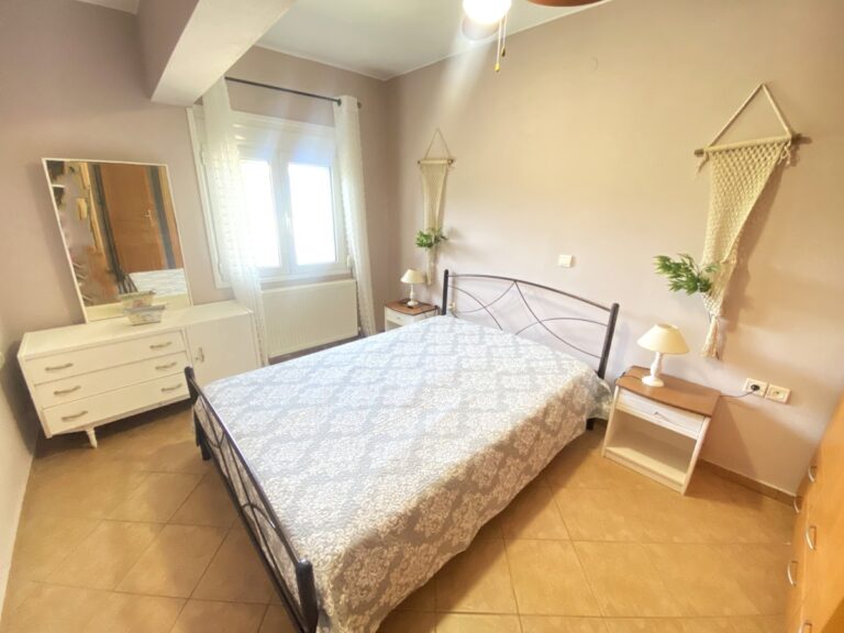 Modern 2 Bedroom Apartment To Rent In Armenoi - 3
