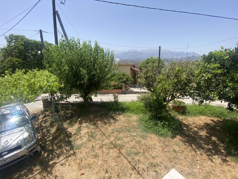 Modern 2 Bedroom Apartment To Rent In Armenoi - 25