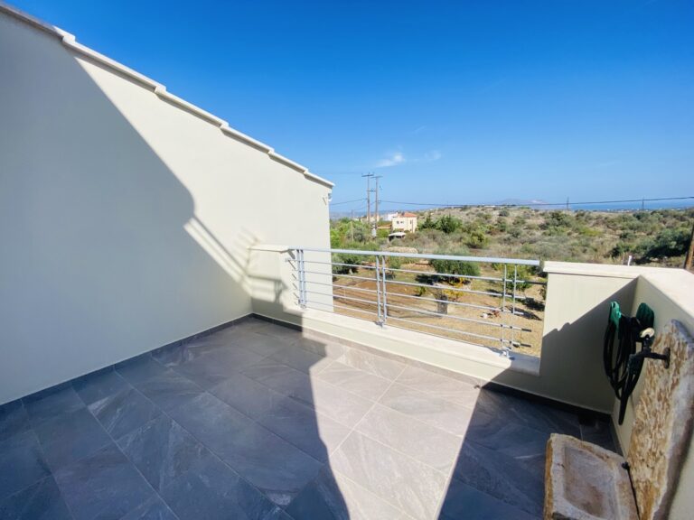 Villa House To Rent in Xirosterni - 59