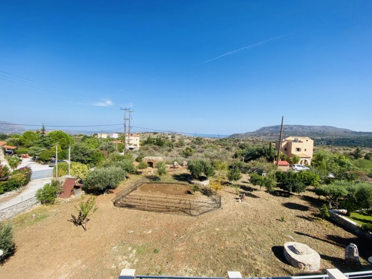 Villa House To Rent in Xirosterni - 80