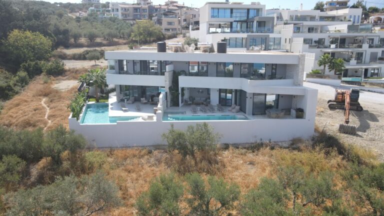 Bella Casa 1&2 -