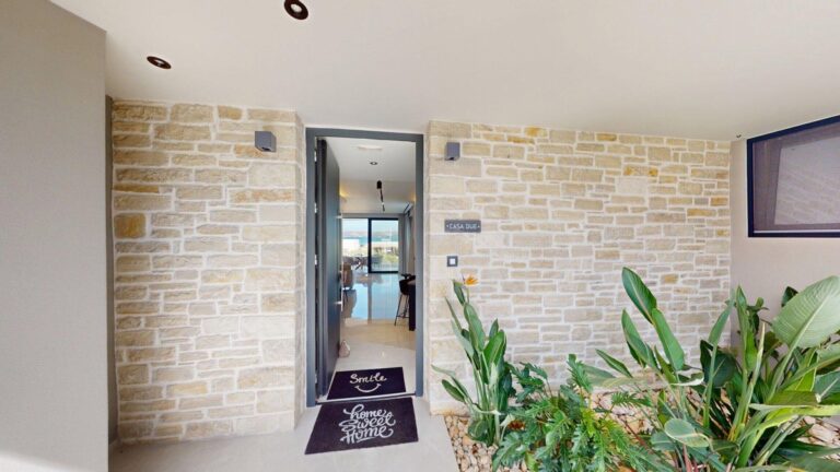 Bella Casa 1&2 -