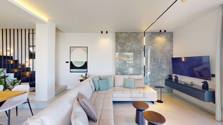 Bella Casa 1&2 -