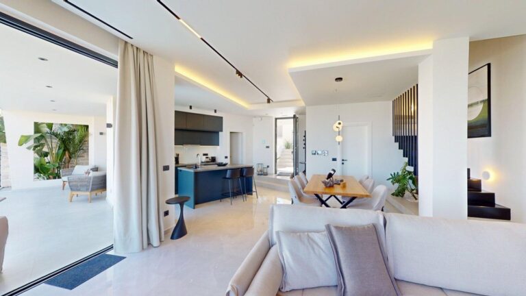 Bella Casa 1&2 -