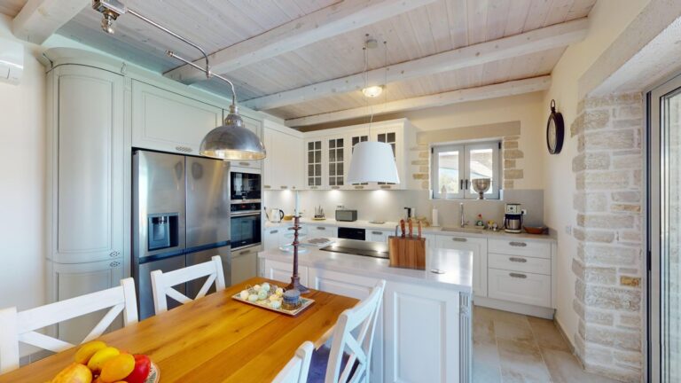 Almyrida Hill Stone Villa - 