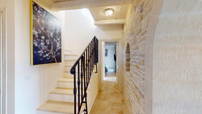 Almyrida Hill Stone Villa - 