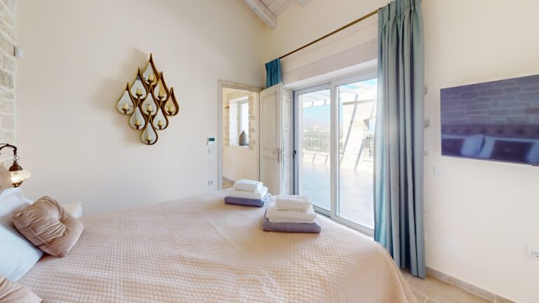 Almyrida Hill Stone Villa - 