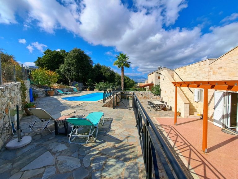 Charming Traditional Stone Villa with Private Pool - 10