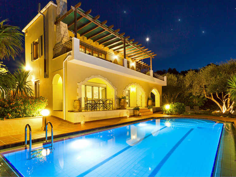Villa Mistiko Almyrida – Stunning Holiday Home with 2 Apartments - 1