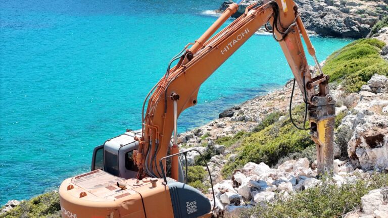 Blue Lagoon -