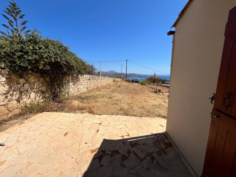 Three Bedroom Long Term Rental with Sea Views in Aptera - 10
