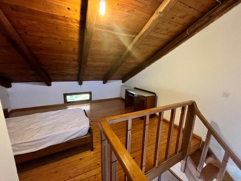 2 Long-Term Rentals in Vryses Village - 6