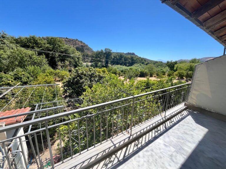 2 Long-Term Rentals in Vryses Village - 10