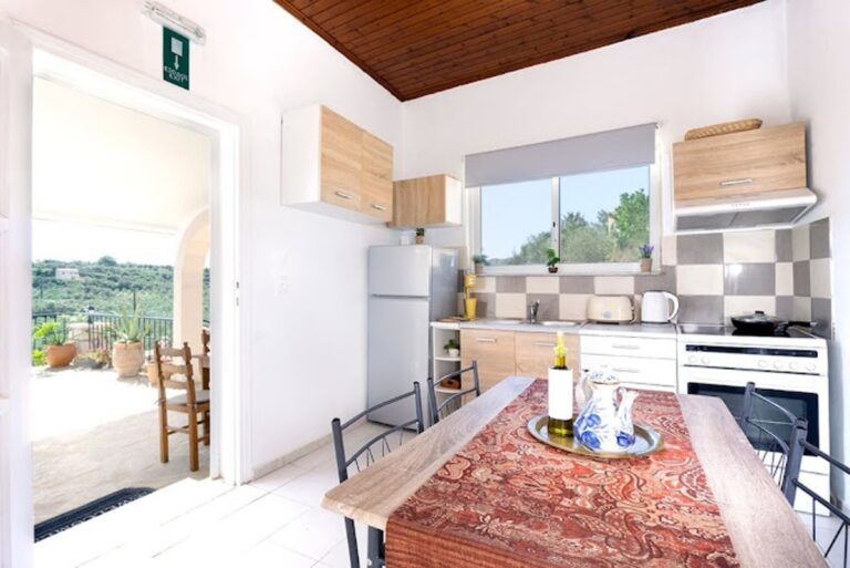 2 Properties Available For Long Term Rental - 8