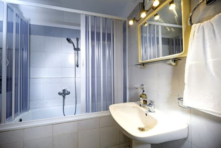 2 Properties Available For Long Term Rental - 3