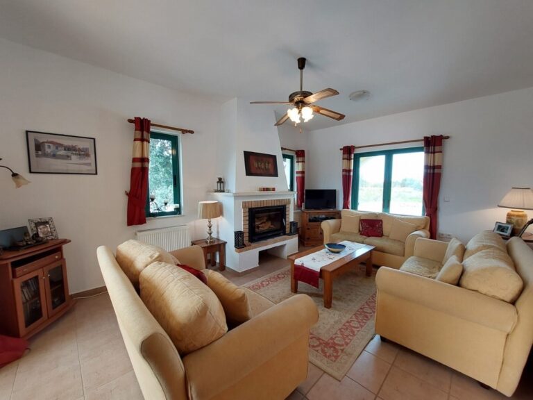 This 4‑bedroom detached villa For Winter Rental - 33