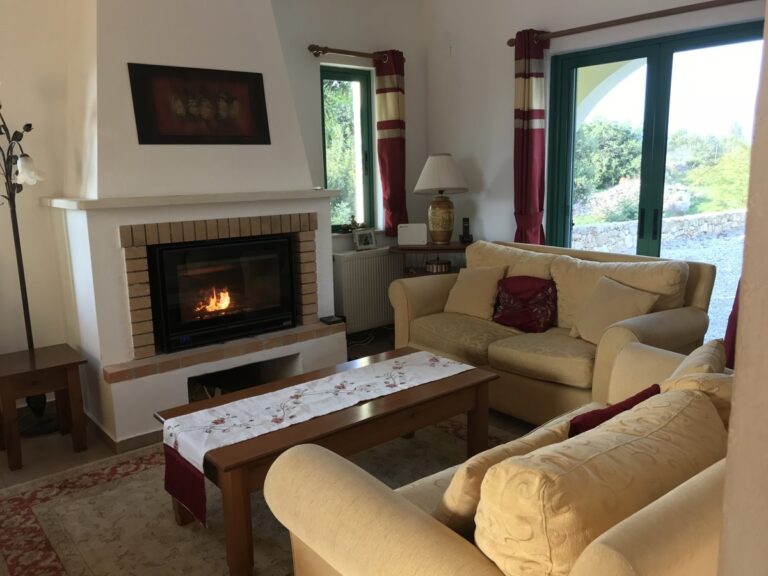 This 4‑bedroom detached villa For Winter Rental - 35