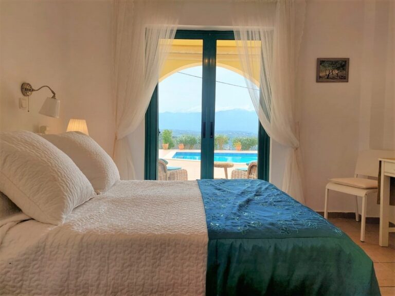 This 4‑bedroom detached villa For Winter Rental - 3