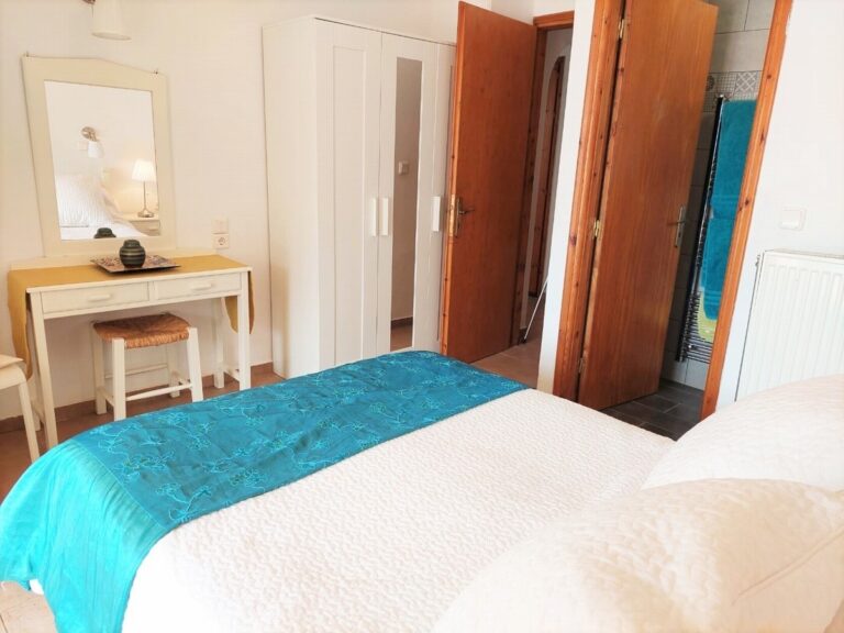 This 4‑bedroom detached villa For Winter Rental - 37
