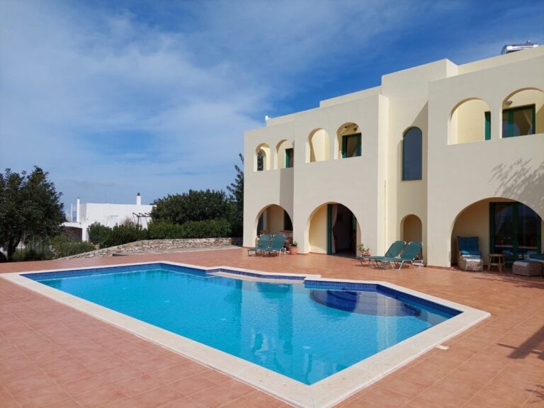 This 4‑bedroom detached villa For Winter Rental - 9