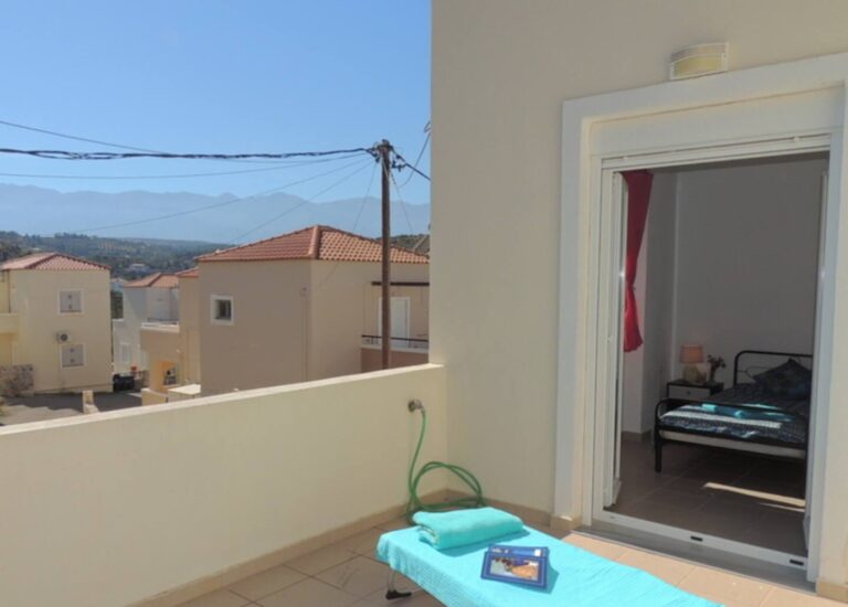 Great Opportunity – 3 Bed House With 2 Shared Pools Walking Distance To Beach Of Almyrida - 42