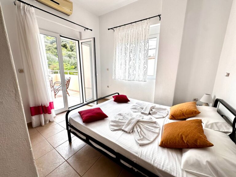 Great Opportunity – 3 Bed House With 2 Shared Pools Walking Distance To Beach Of Almyrida - 22
