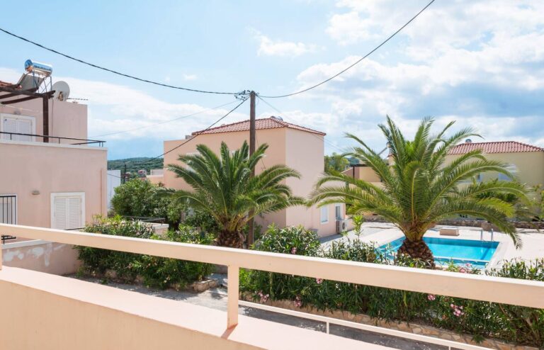 Great Opportunity – 3 Bed House With 2 Shared Pools Walking Distance To Beach Of Almyrida - 41